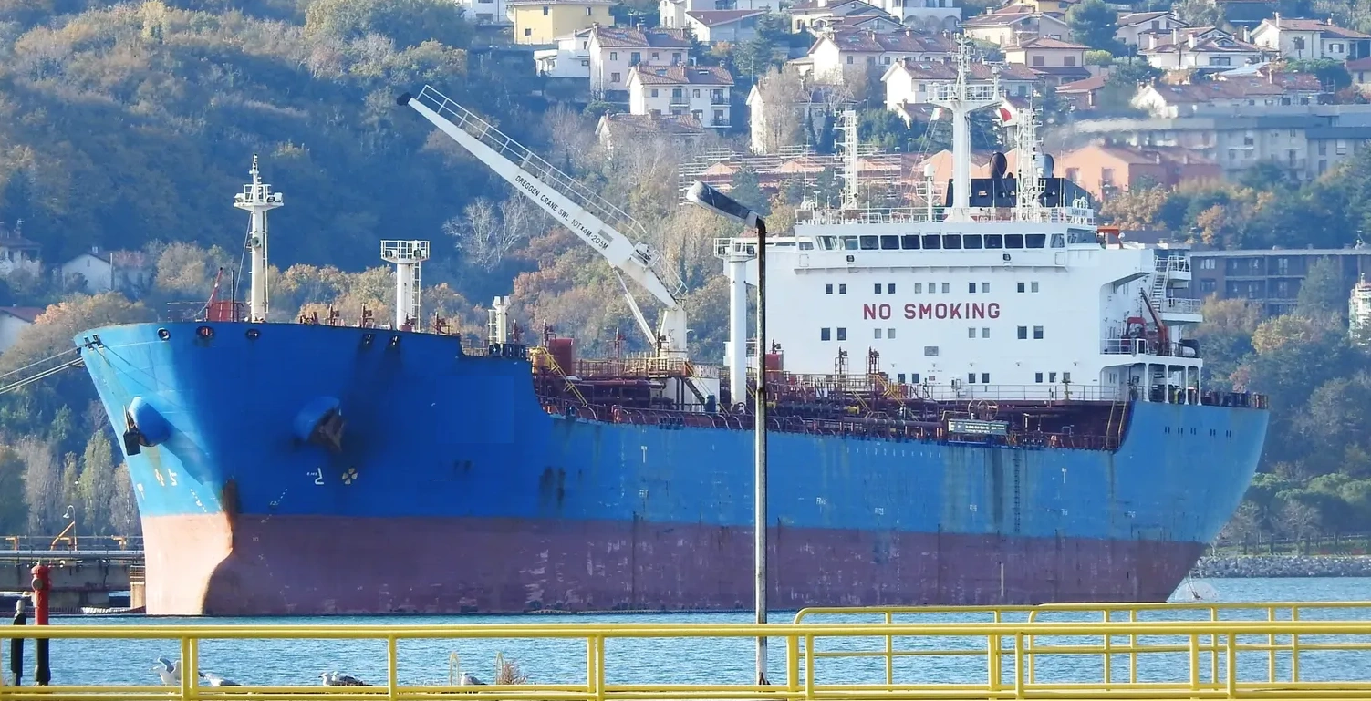 M/T YANBU - LIBERIA FLAG