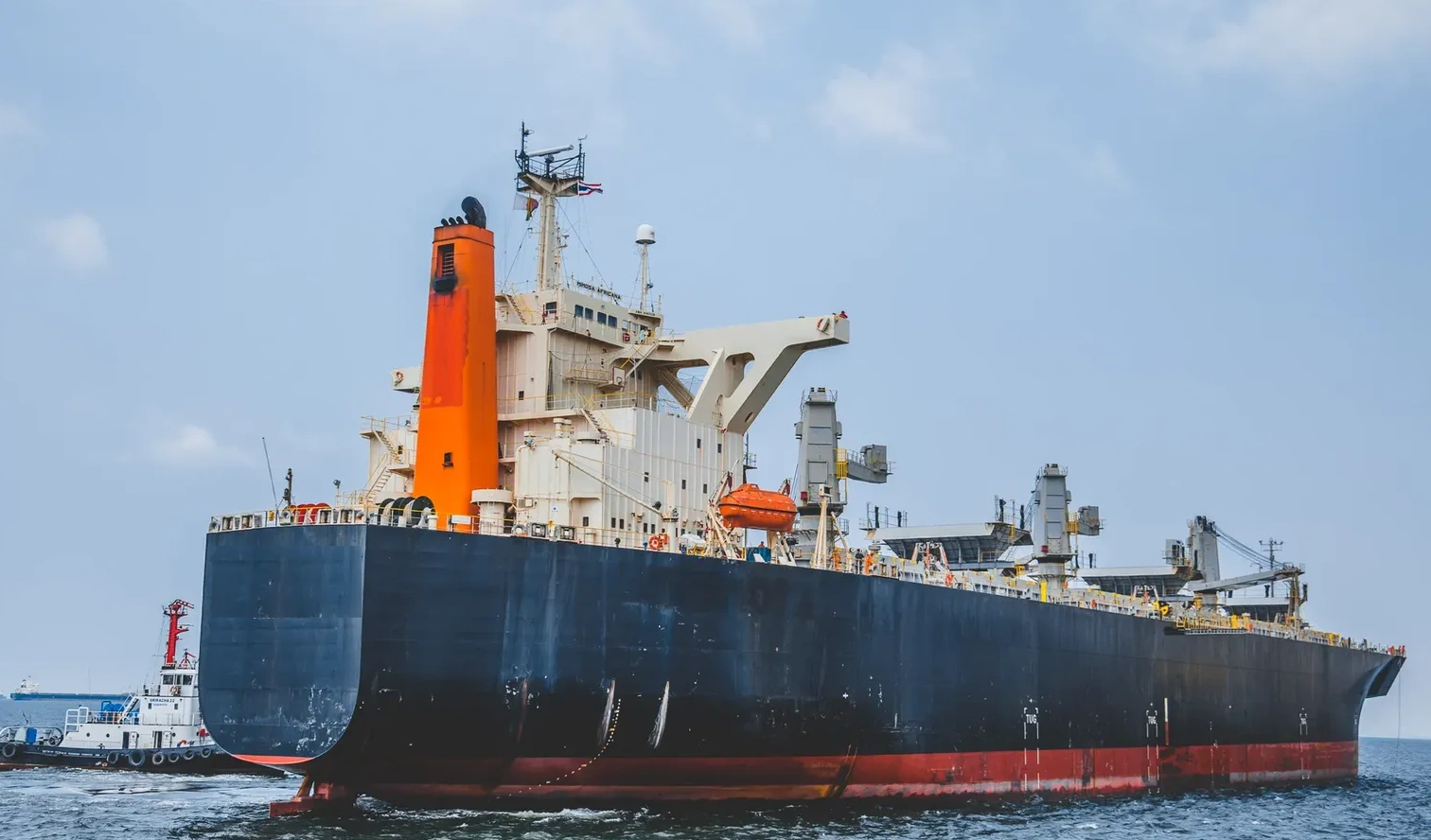 M/V YI HUI LIAN XIN - HONG KONG, CHINA FLAG